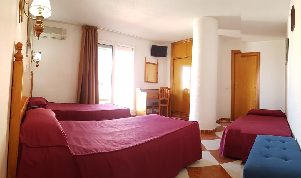 Hotel Cabo De Mar Peñíscola Rum bild